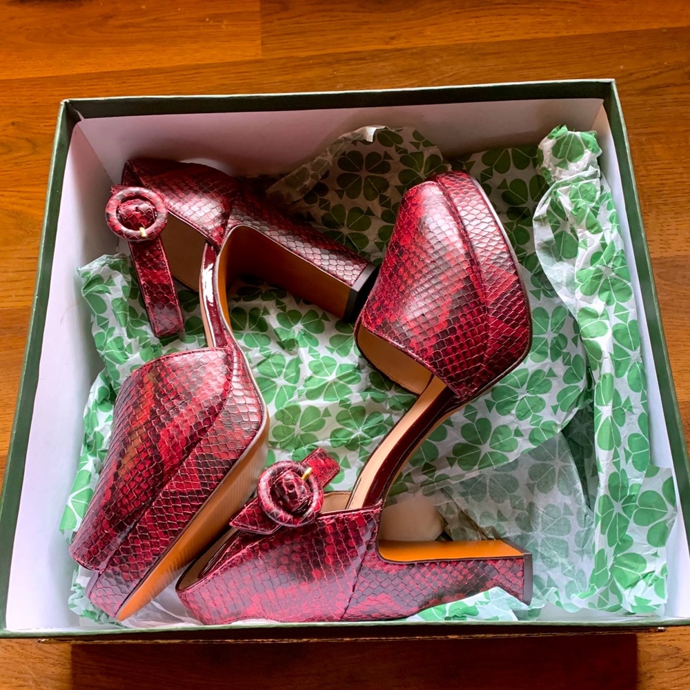 KATE SPADE SNAKESKIN HEELS WOMENS 9